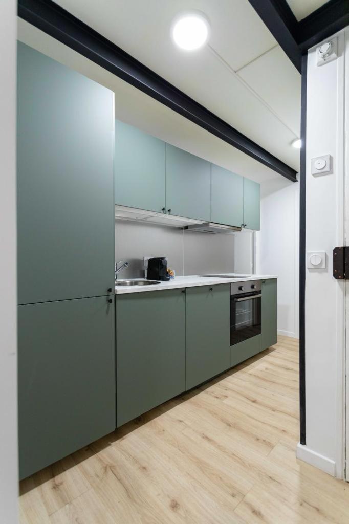 Grand T4 Avec 3Sdb - Quartier Joliette - Ideal Familles Et Groupes Marseilles Buitenkant foto