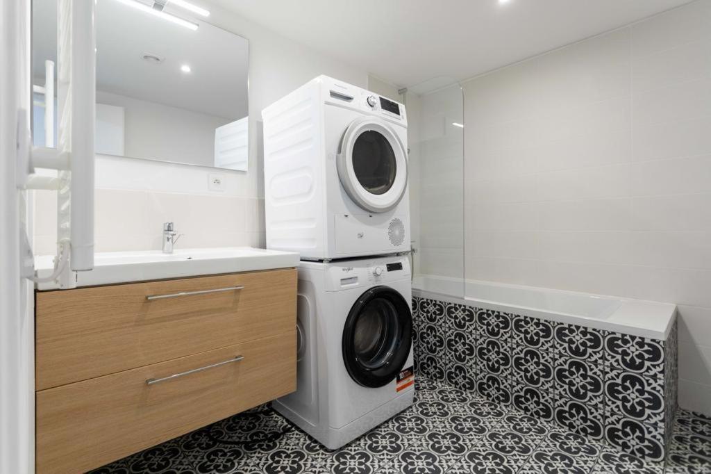 Grand T4 Avec 3Sdb - Quartier Joliette - Ideal Familles Et Groupes Marseilles Buitenkant foto